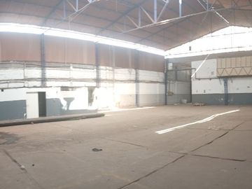 VENTA DE TERRENO 2458 M2, FRENTE 35 M, ZONIFICACION VIVIENDA TALLER, RDM 12 PISOS