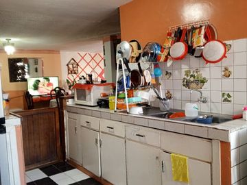 venta de casa en sector arupos , valle de los chillos
