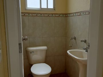 En Venta Hermosa Casa En Conjunto De 6 casas, Conocoto