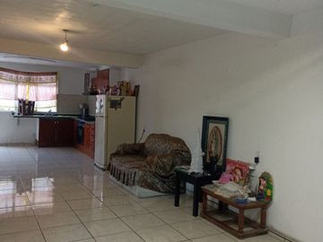 Casa en vente en la 24 de abril
