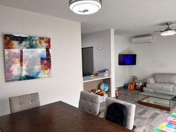 Casa en  Venta Cumbres Santoral Garcia N.L