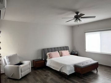 Casa en  Venta Cumbres Santoral Garcia N.L