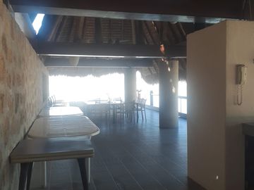 TEQUESQUITENGO ESPECTACULAR RESIDENCIA A ORILLA DEL LAGO 8 RECAMARAS