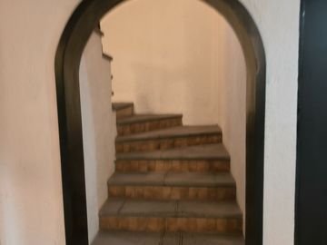 Casa en RENTA a 2 cuadras del centro de Tepotzotlán Edo. México! 4H, 3.5B, 4E!!!
