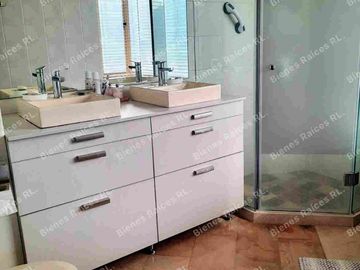 DEPARTMENTO  EN VENTA EN LA URBANIZACION LAS CUMBRES