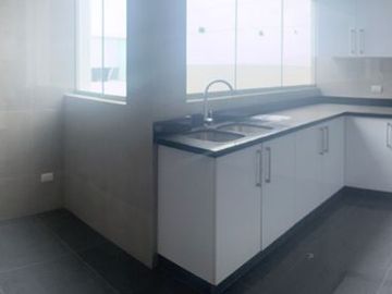 LUJOSO Y CONFORTABLE DUPLEX 4DORM 3ESTAC ZONA RESIDENCIAL