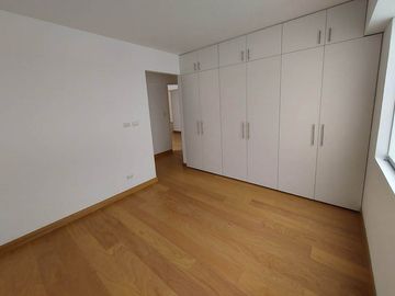 LUJOSO Y CONFORTABLE DUPLEX 4DORM 3ESTAC ZONA RESIDENCIAL