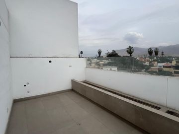 LUJOSO Y CONFORTABLE DUPLEX 4DORM 3ESTAC ZONA RESIDENCIAL