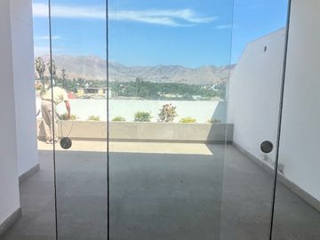 LUJOSO Y CONFORTABLE DUPLEX 4DORM 3ESTAC ZONA RESIDENCIAL