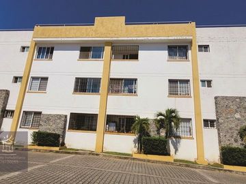 Venta Departamento en condominio Bosques del Edén Tzompantle