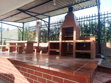Apartamento Arboleda Campestre Girón