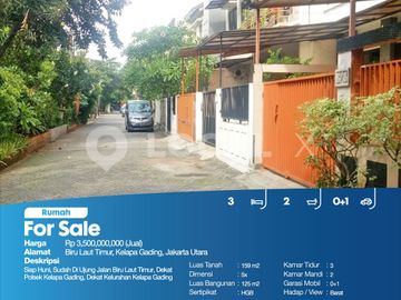 Rumah Biru Laut Timur, Kelapa Gading, Jakarta Utara