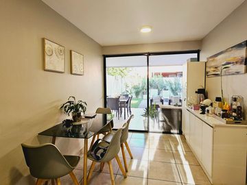 MEJOR PRECIO DEL SECTOR¡¡,ESTUPENDA CASA HUECHURABA
