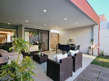 MEJOR PRECIO DEL SECTOR¡¡,ESTUPENDA CASA HUECHURABA