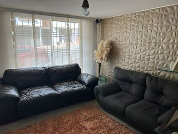 PRECIOSA Y AMPLÍSIMA CASA DE 185M2 EN EL SECTOR DE PALERMO.