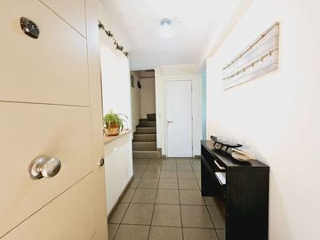 CASA EN VENTA EN ALBERTO UNDURRAGA, HUECHURABA