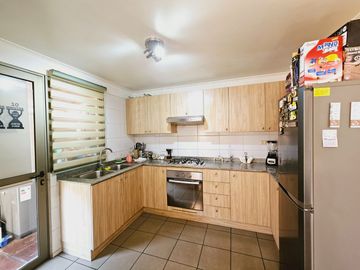 CASA EN VENTA EN ALBERTO UNDURRAGA, HUECHURABA