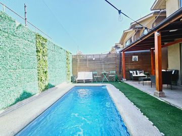 CASA EN VENTA EN ALBERTO UNDURRAGA, HUECHURABA
