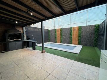 CASA EN VENTA EN ALBERTO UNDURRAGA, HUECHURABA