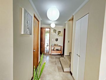 ESTUPENDA CASA 4D,3 BAÑOS, 3 PISOS EN PEDRO FONTOVA