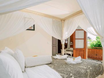 Dijual Ribka Hotel Banda Neira Maluku Lokasi Super Strategis Cocok Untuk Investasi