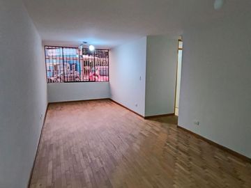 ALQUILER DE DEPARTAMENTO EN 1er. PISO Y FRENTE A PARQUE EN SAN MIGUEL