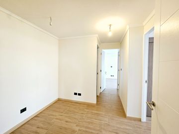 DPTO.EN VENTA EN CONDOMINIO EL SAUCE,HUECHURABA 3D,2B