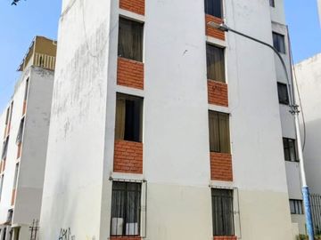 Venta de Departamento 5 habitaciones Remodelado y Ampliado en Zona Centrica de Jose L. Bustamante y R