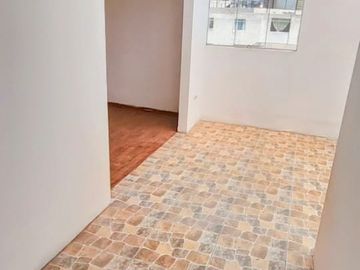 Venta de Departamento 5 habitaciones Remodelado y Ampliado en Zona Centrica de Jose L. Bustamante y R