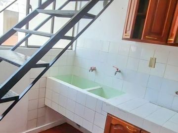 Venta de Departamento 5 habitaciones Remodelado y Ampliado en Zona Centrica de Jose L. Bustamante y R