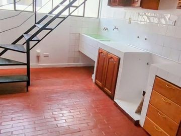 Venta de Departamento 5 habitaciones Remodelado y Ampliado en Zona Centrica de Jose L. Bustamante y R