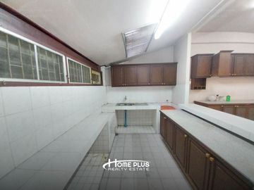 หมู่บ้านสินพัฒนาธานี ถนนเทศบาลสงเคราะห์ (ใกล้บองมาร์เช่มาร์เก็ตพาร์ค)