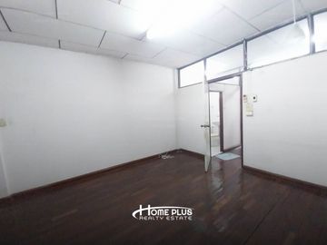 หมู่บ้านสินพัฒนาธานี ถนนเทศบาลสงเคราะห์ (ใกล้บองมาร์เช่มาร์เก็ตพาร์ค)