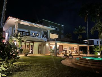 Vendo espectacular casa en exclusivo conjunto cerrado, Malabar, Cerritos, Pereira