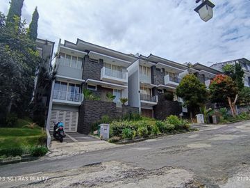 RUMAH SIAP HUNI RESORT DAGO PAKAR - BANDUNG