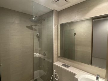 Jual Apartemen 3 Bedroom Unfurnished, Taman Anggrek Residences Jakarta Barat
