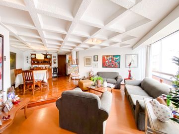 VENTA DE UN MAGNIFICO DUPLEX DE 351m2 A UNA CUADRA DEL MALECON DE LA RESERVA EN MIRAFLORES