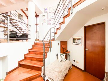 VENTA DE UN MAGNIFICO DUPLEX DE 351m2 A UNA CUADRA DEL MALECON DE LA RESERVA EN MIRAFLORES