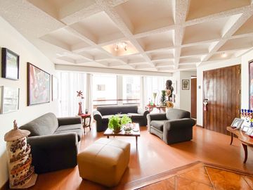 VENTA DE UN MAGNIFICO DUPLEX DE 351m2 A UNA CUADRA DEL MALECON DE LA RESERVA EN MIRAFLORES
