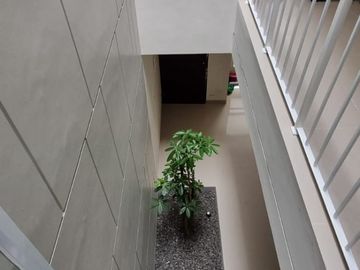 Dijual Rumah Modern Minimalis Brand New di Kebon Jeruk, Jakarta Barat