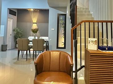 Rumah Dijual Di Ciganjur Jagakarsa Jakarta Selatan 2 Lantai Mewah Murah Nego