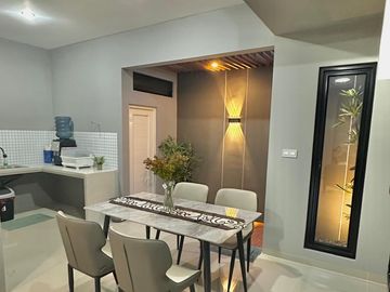 Rumah Dijual Di Ciganjur Jagakarsa Jakarta Selatan 2 Lantai Mewah Murah Nego