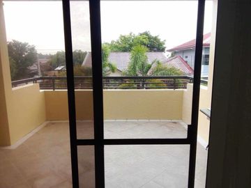 Affordable 6 bedroom house in Cavite City