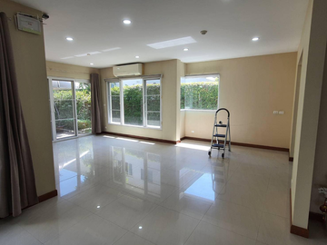 Laddarom Elegance – Mahidol Intersection, 3Bedrooms, 4Bathrooms, 89 Sq.wah., (ID: 678HS)