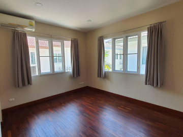 Laddarom Elegance – Mahidol Intersection, 3Bedrooms, 4Bathrooms, 89 Sq.wah., (ID: 678HS)