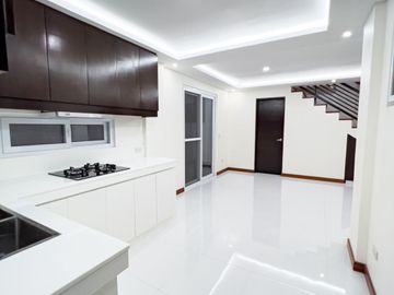 GREENWOODS HOUSE AND LOT FOR SALE - MAIN ENTRANCE PASIG