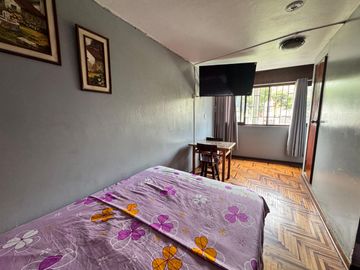 VENTA DE CASA DE 4 PISOS EN ZONA ALTAMENTE COMERCIAL – SAN JUAN DE LURIGANCHO