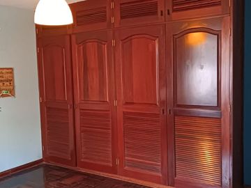 VENTA DE AMPLIA CASA EN LA MEJOR ZONA DE PUEBLO LIBRE