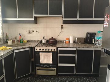 Ituzaingo - Venta - Casa en Block 3 Amb Al Frente - 3 y 2 Ambientes Al Fondo