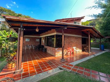 VENTA FINCA LAGO CALIMA VALLE DEL CAUCA